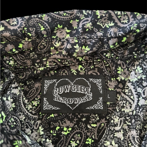 Cowgirl hardware rodeo shirt - Picture 6 of 6